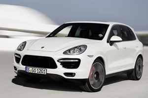 Thsi is the new flagship Porsche Cayenne: the Turbo S