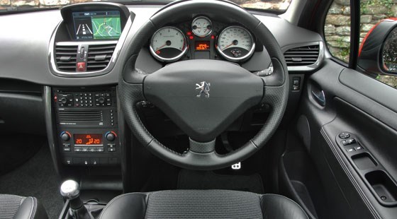 Peugeot 207. Peugeot 207 GT 150 (2006) CAR