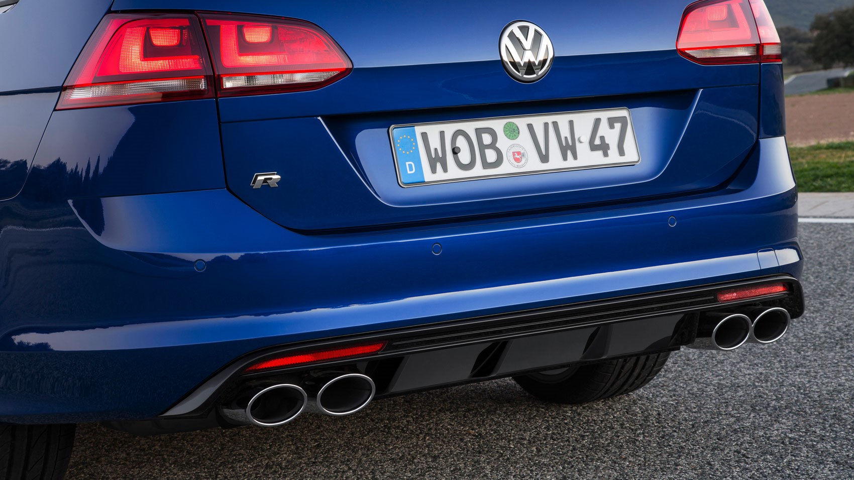 VW Golf R Estate (2015) review | CAR Magazine