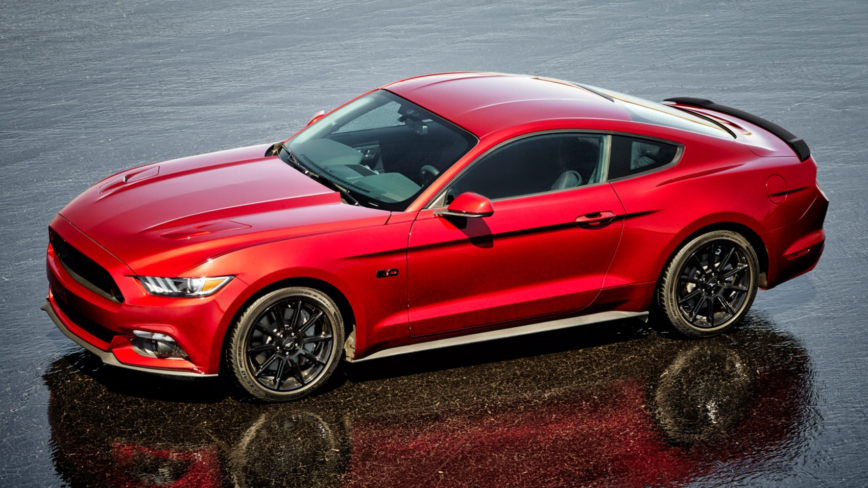 Ford Mustang 5.0 V8 GT (2016) review by CAR Magazine