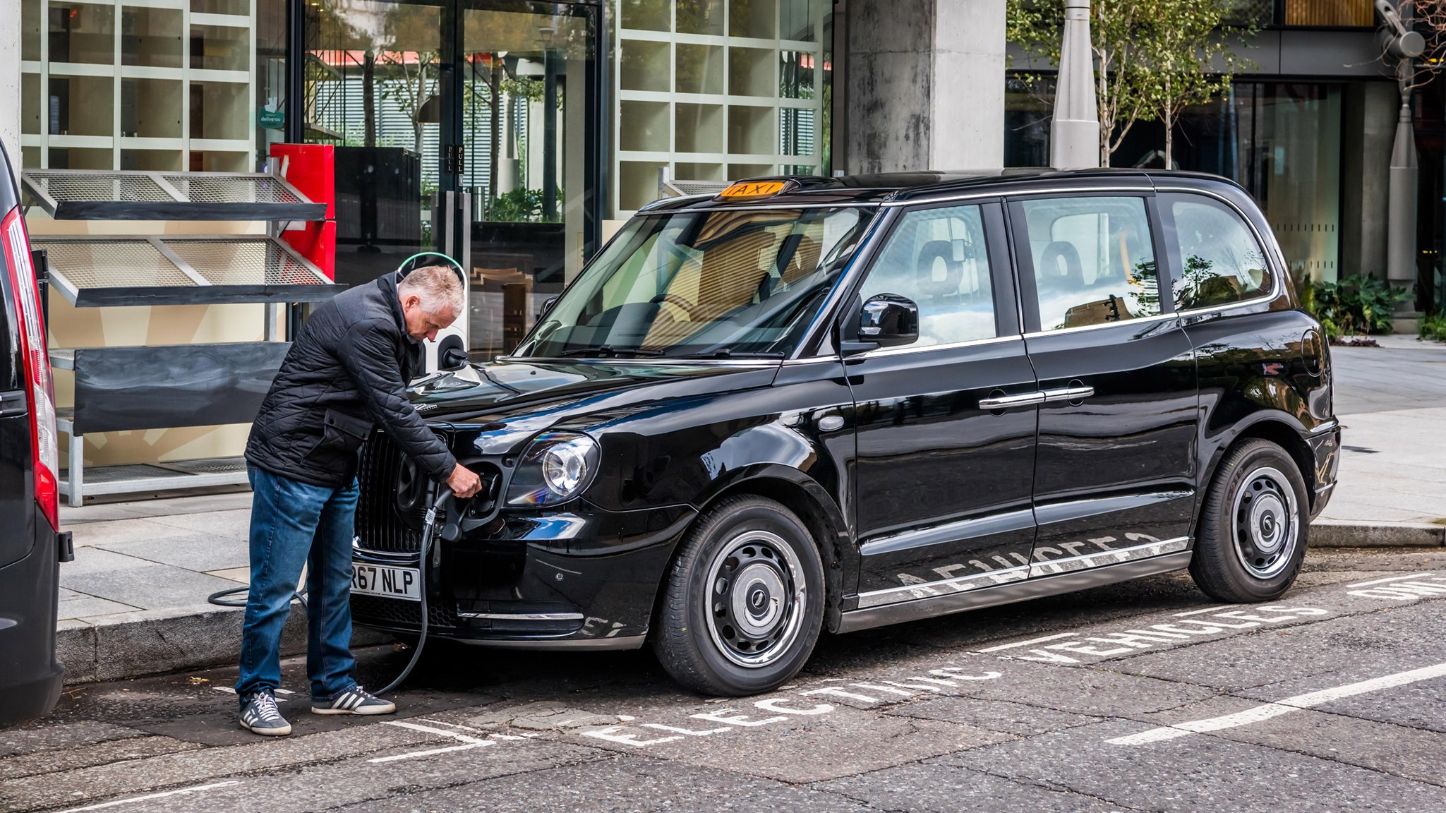 LEVC TX review London's new electric taxi driven CAR Magazine